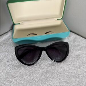 Kate Spade Chic Black Cat-Eye Sunglasses with case